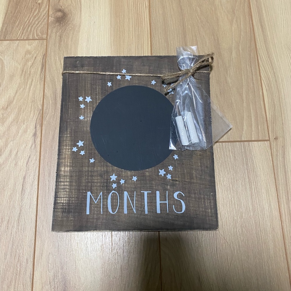 Wooden milestone chalk board- NEW